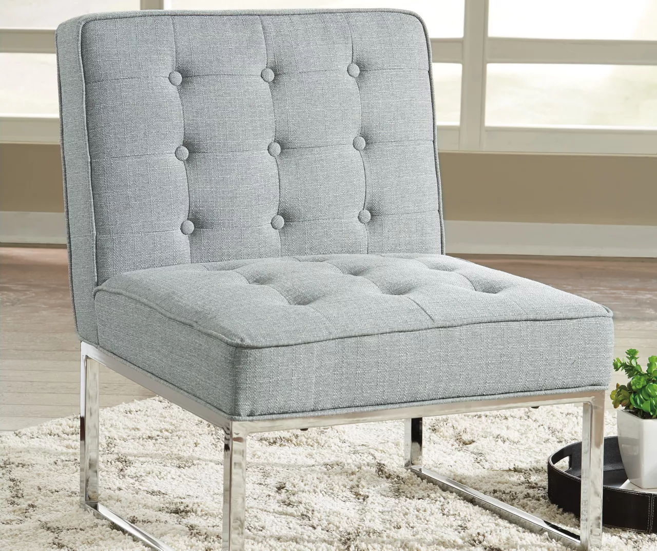 Cimarosse Gray Accent Chair - Image 2
