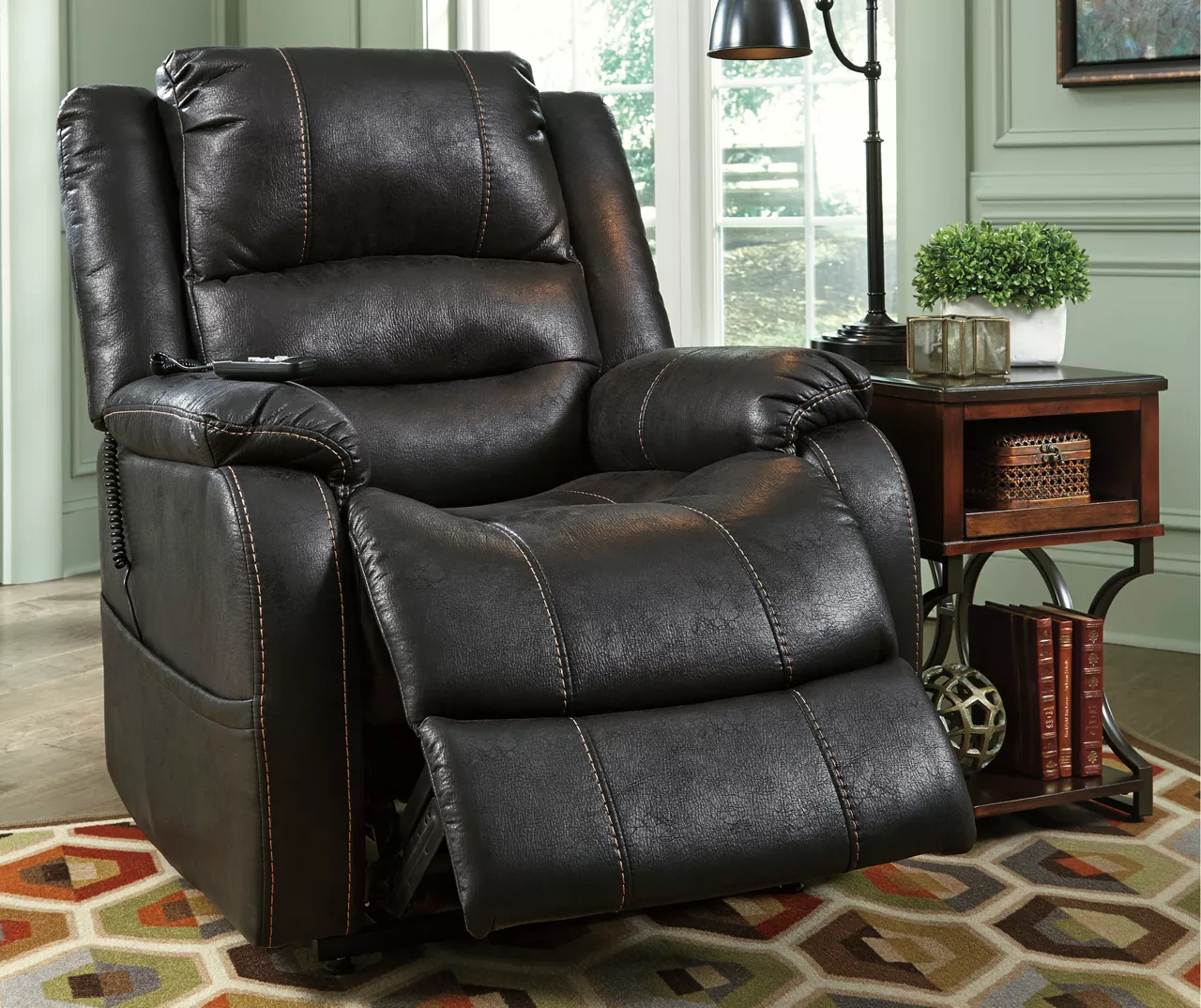 Signature Design By Ashley Yandel Power Lift Recliner - Image 4