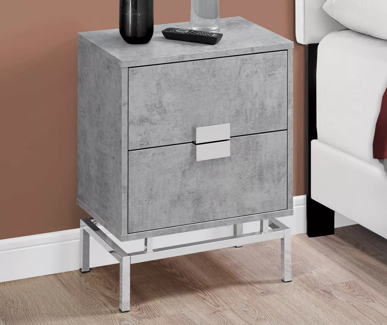 Monarch Glam Accent Table - Image 6