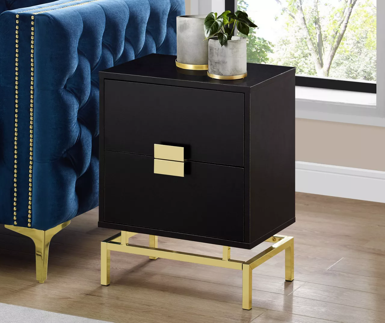 Monarch Glam Accent Table - Image 8