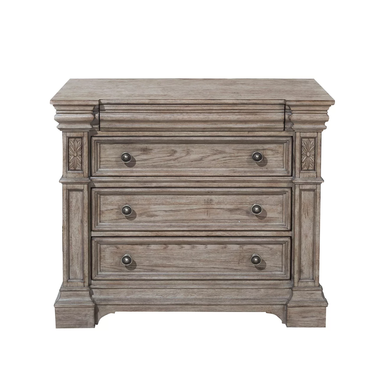 Kingsbury 4-Drawer Bachelor's Chest