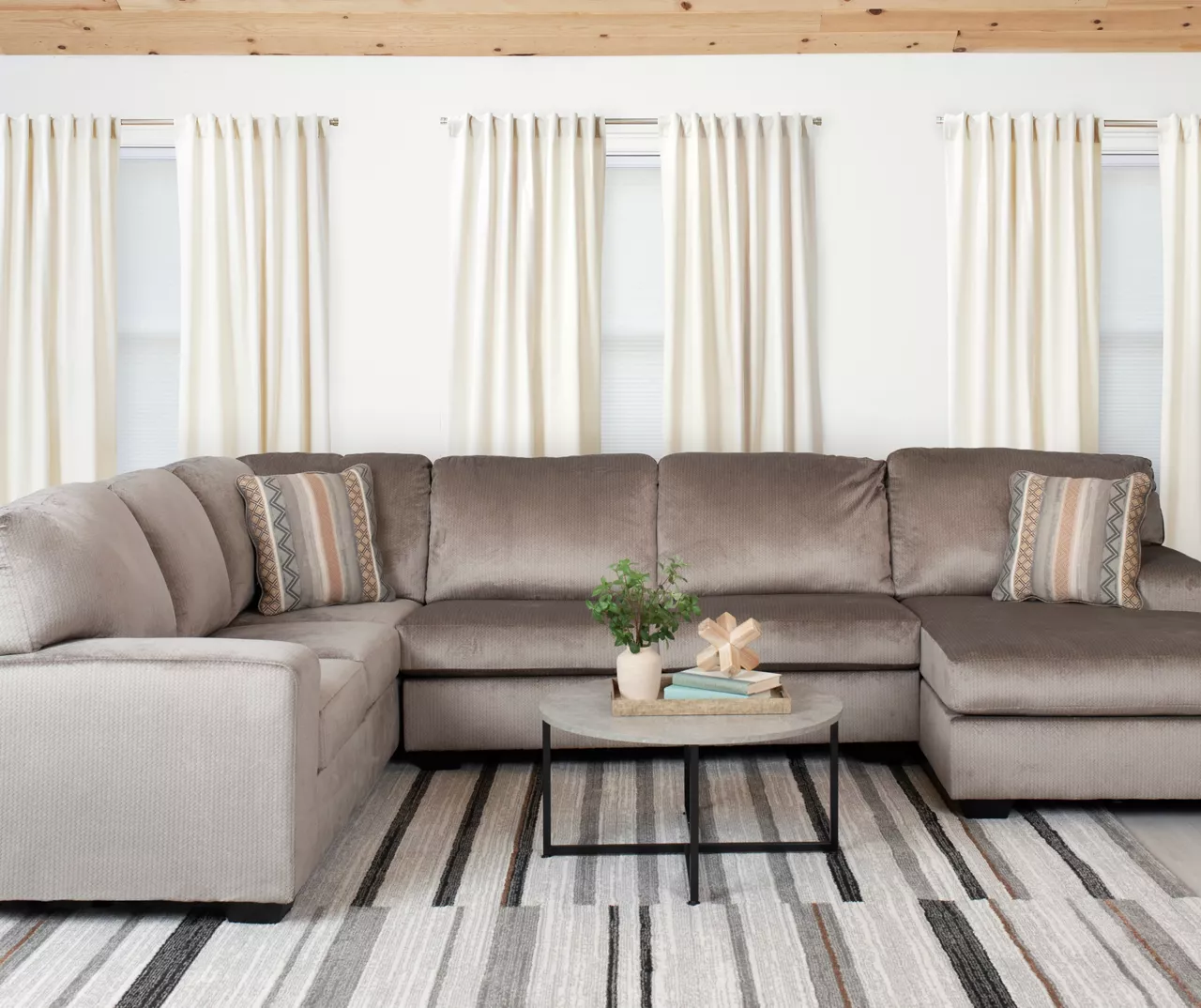 Broyhill Keeler Graystone Sectional - Image 2